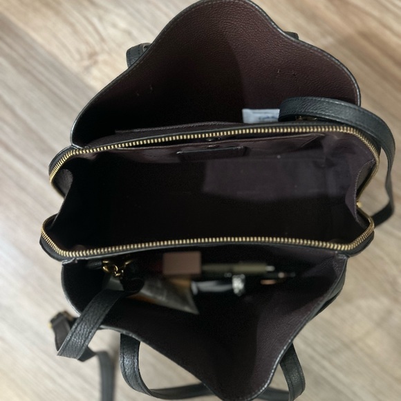 Coach tote - Picture 2 of 4